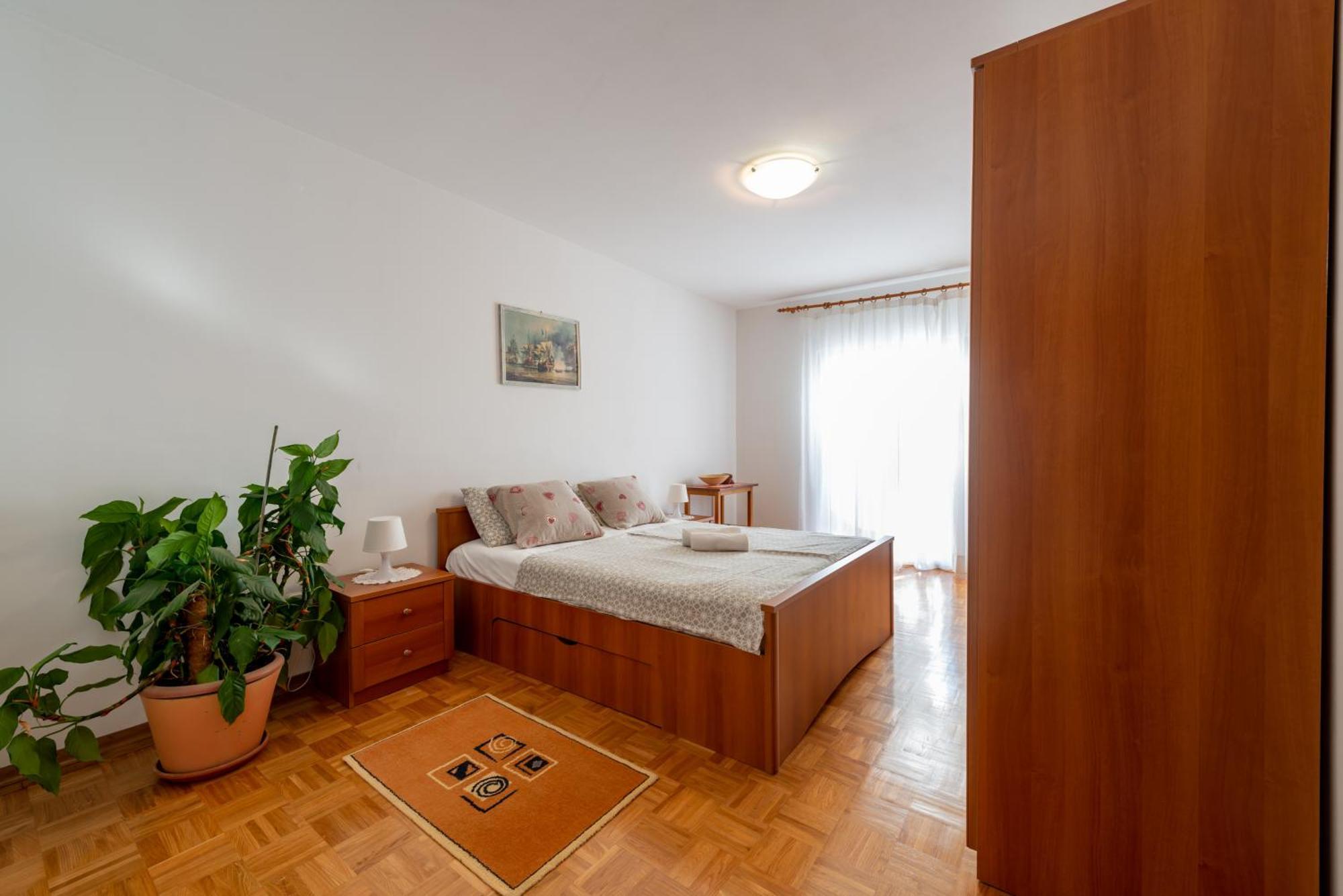 Comfortable Apartments In Peroj Near The Sea Bagian luar foto